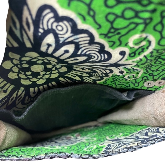 Handcrafted Leather Crossbody Bag - Picture 11 of 16